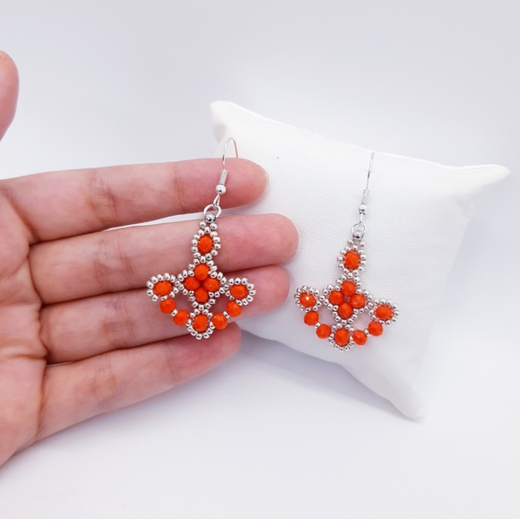 Bohemia Beaded Earrings - Picture 3 of 4